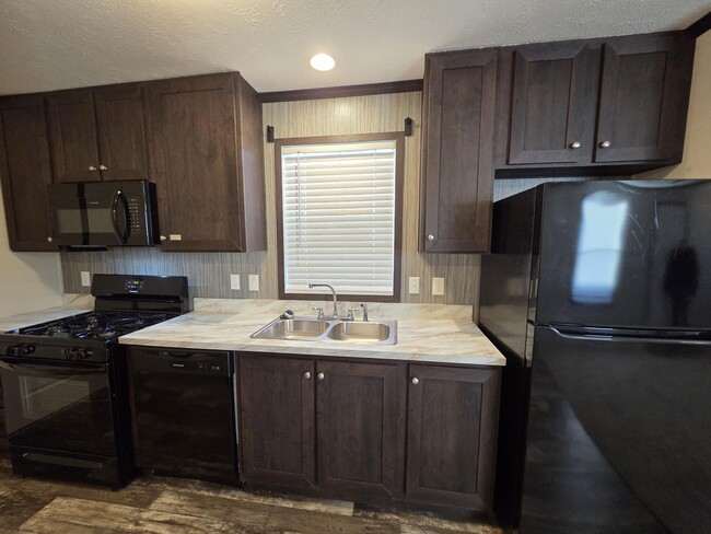 Building Photo - 117 Beech