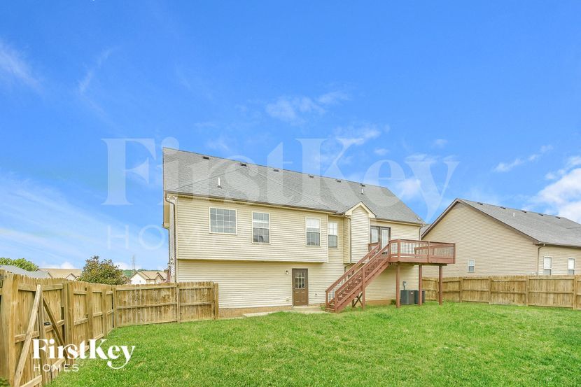 Building Photo - 3489 Sikorsky Ln