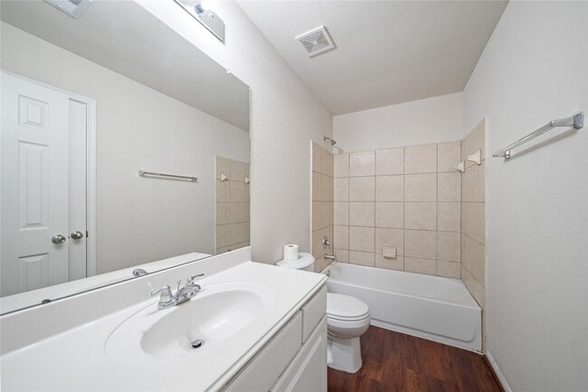 Building Photo - 19011 Taverns Corner Ct