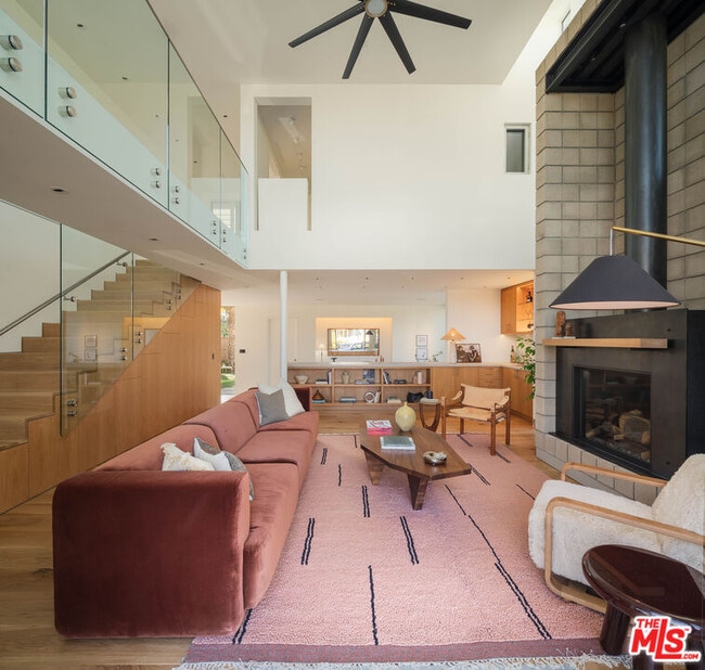 Building Photo - 2801 Sanborn Ave