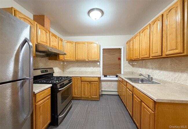 Building Photo - 80-30 160th St