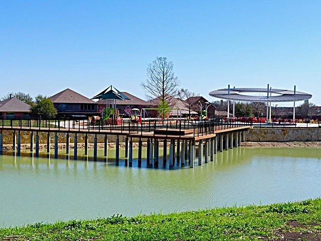 Building Photo - 2913 Dover Dr