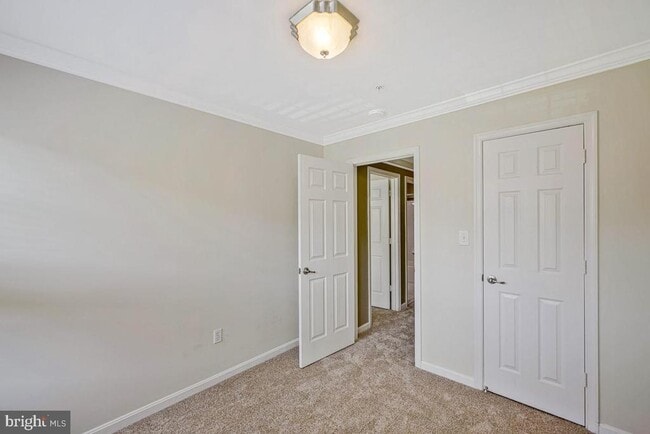 Building Photo - 1815 Spanish Oak Ln