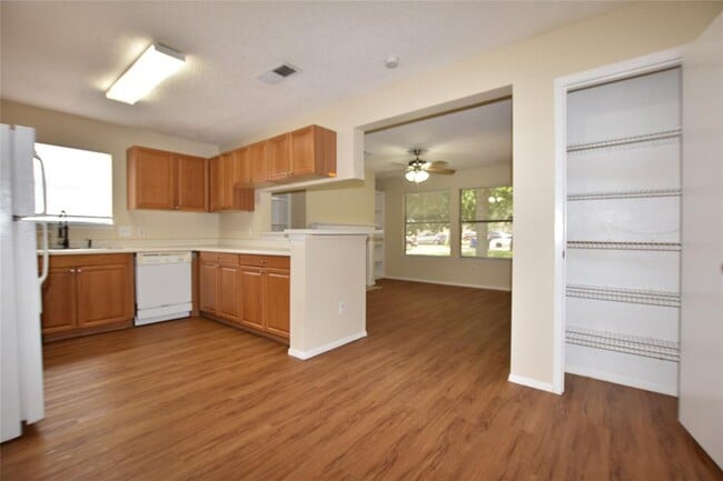 Building Photo - 2804 Jadewood Ct