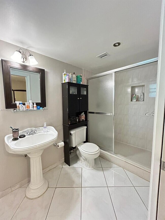 Building Photo - 17000 NW 67th Ave