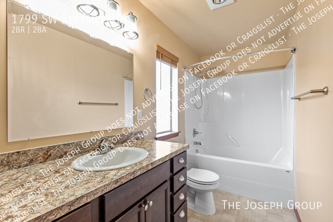 Building Photo - 1799 Stremler Dr
