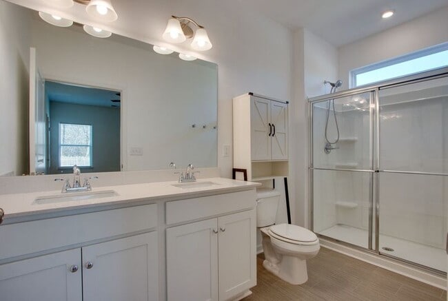 Building Photo - 1872 Holdens Hollow