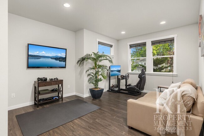 Building Photo - 1762 NE Crystallia Ct