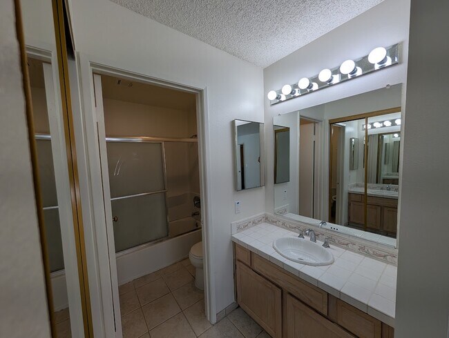 Building Photo - 19849 Sandpiper Pl