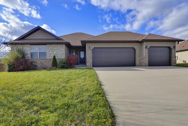 Primary Photo - Available Dec 5!