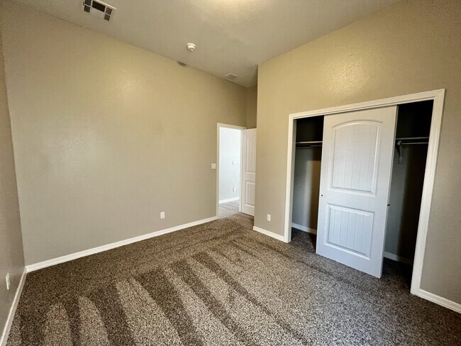 Building Photo - 11365 Hidalgo Dr