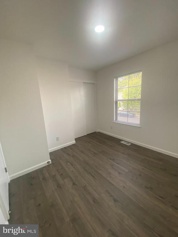 Building Photo - 532 Cormorant Dr