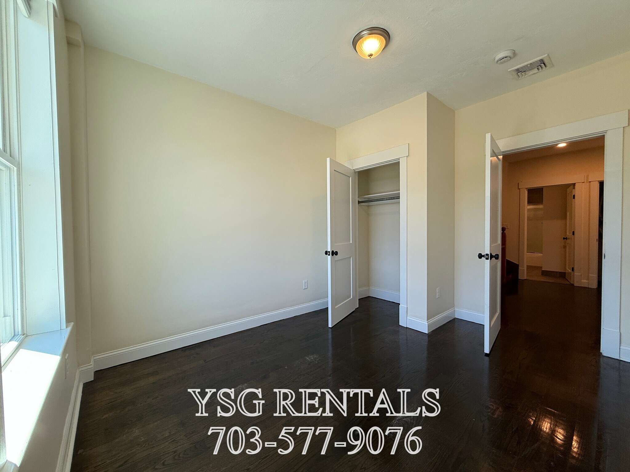 Building Photo - 17 Lambert Ave