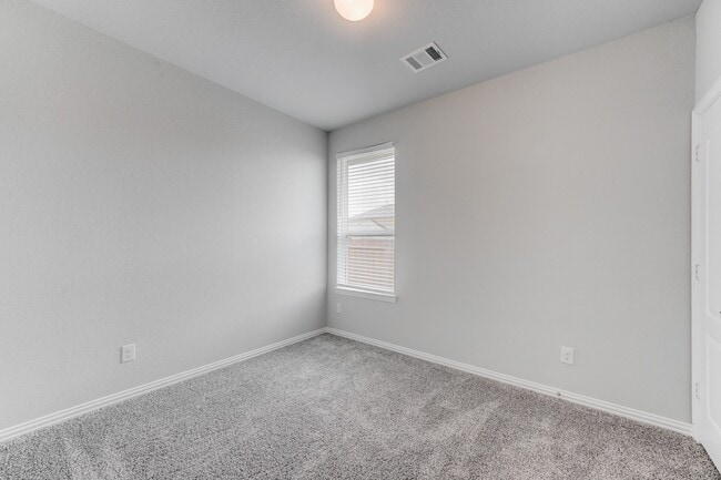 Building Photo - 10505 Stone Peak Dr