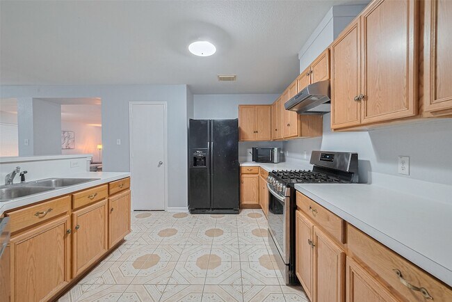 Building Photo - 2123 Gable Hollow Ln