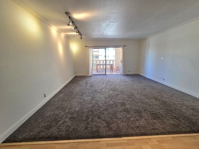 Building Photo - Beautiful 2 Bed/2 Bath Condo in Scottsdale...