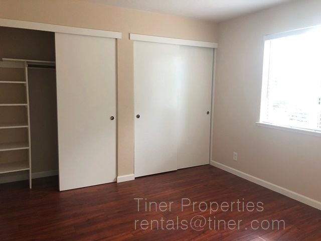 Building Photo - Natomas 2 Bedroom Condominium in Gated Com...