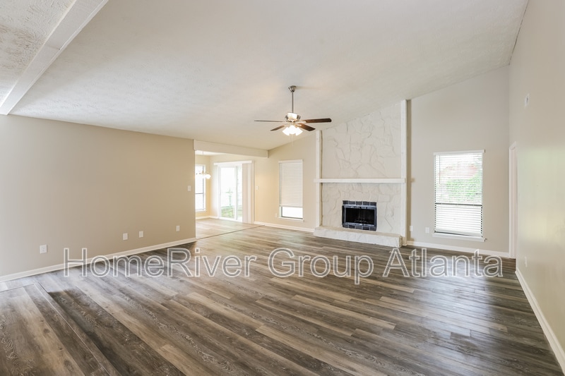 Building Photo - 299 Park Ridge Ct