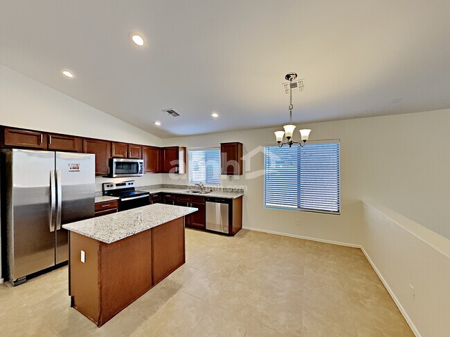 Building Photo - 3868 W Yellow Peak Dr