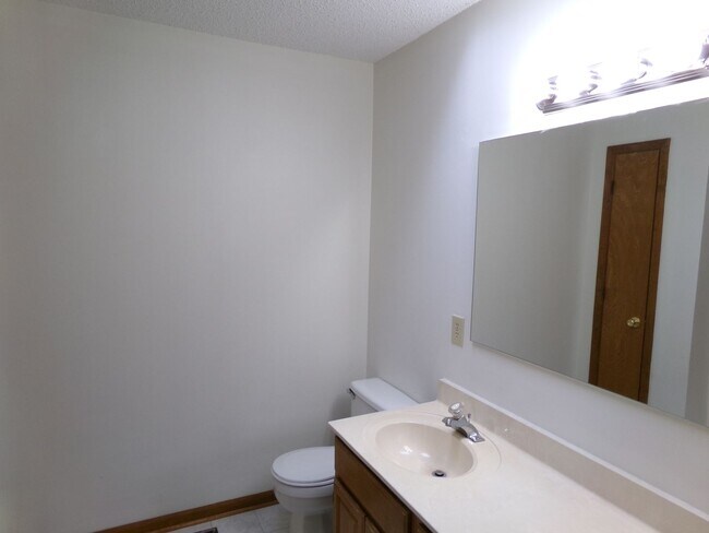 Building Photo - Kernersville Location