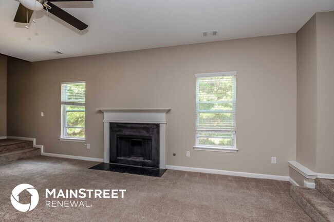 Building Photo - 3772 Oakman Pl