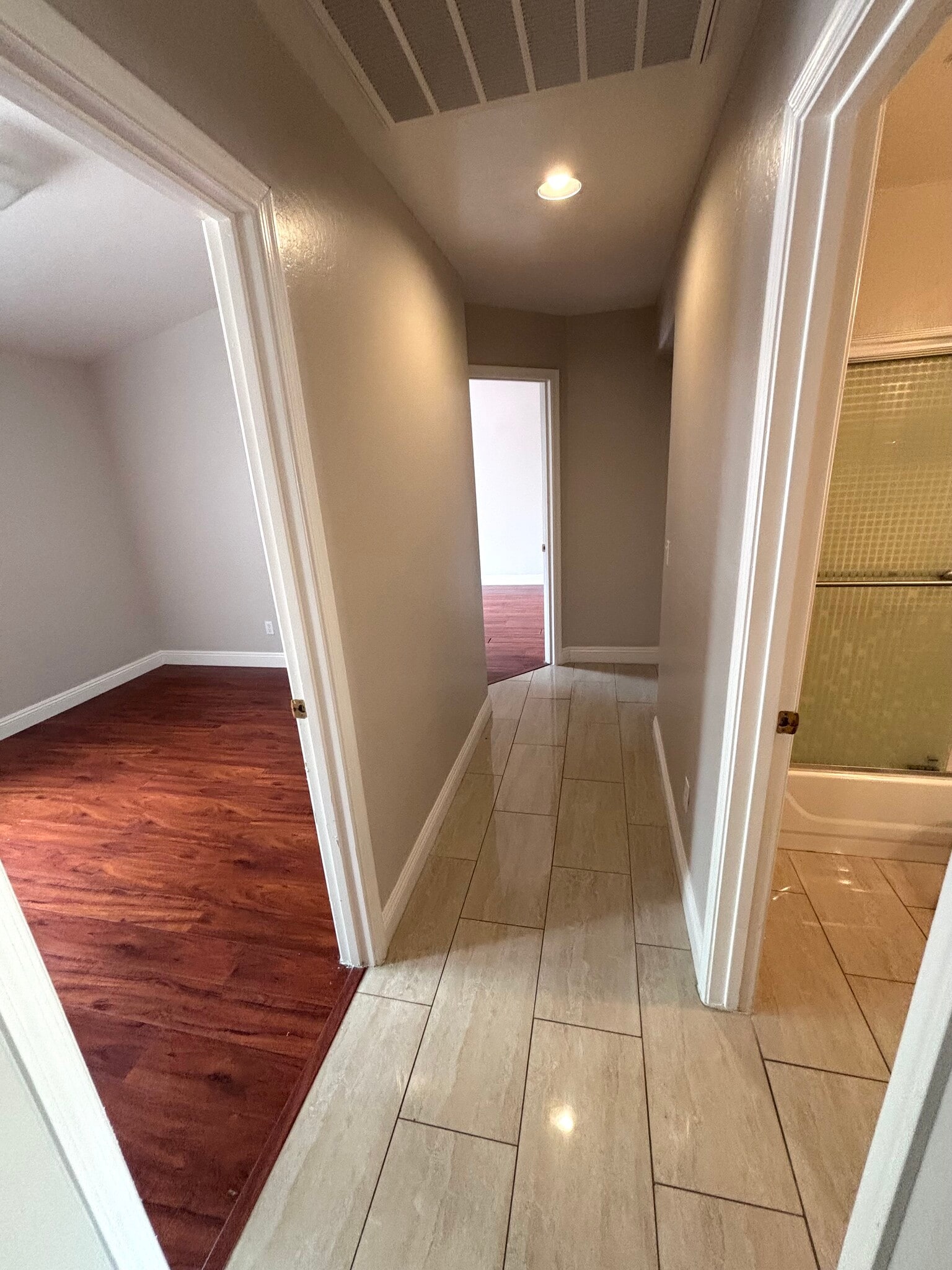 Hallway to the other two bedroom - 4166 E Silverwood Dr