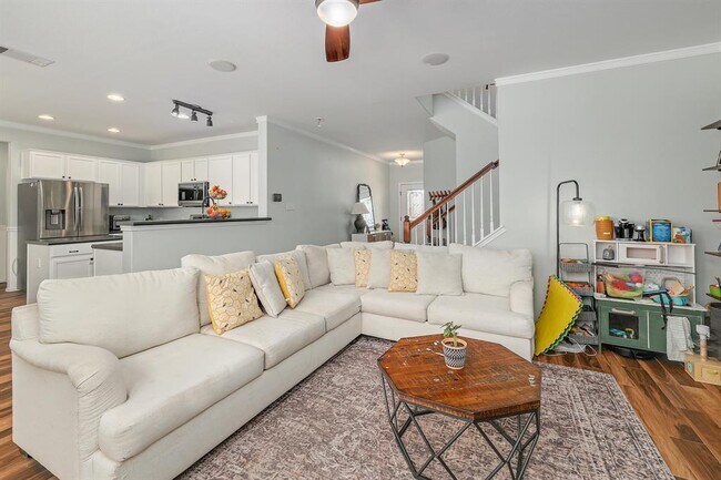 Building Photo - 1305 Horseshoe Ranch Dr