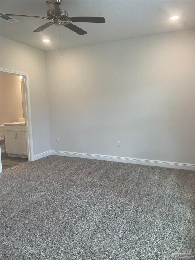 Building Photo - 8178 Fox Hunt Dr