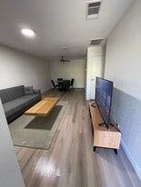 Building Photo - 2875 N Los Felices Rd