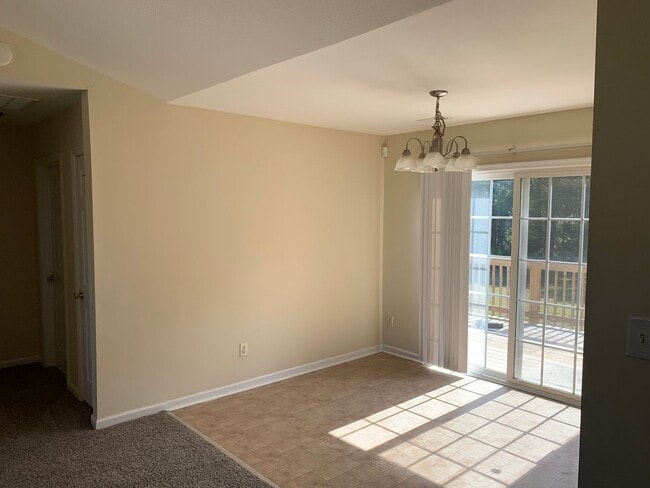 Building Photo - Beautiful Home located in Camden County and close to Water Access