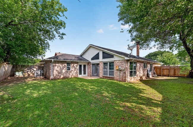 Building Photo - 10315 Goodrum Rd