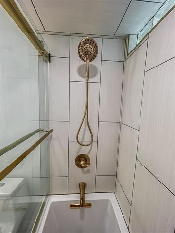 Building Photo - 3309 S Country Club Rd