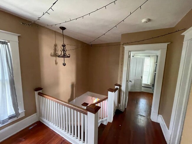 Building Photo - 602 N Palmetto Ct