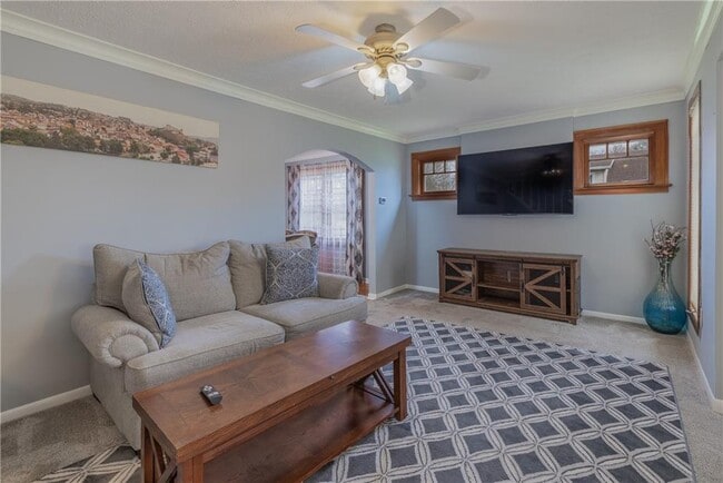 Building Photo - 359 Bleacker Rd