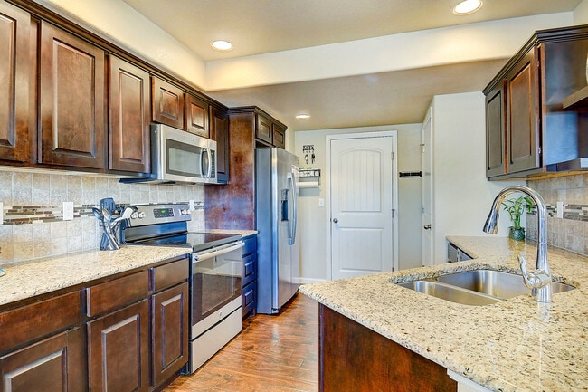 Building Photo - 4143 Park Haven Vw