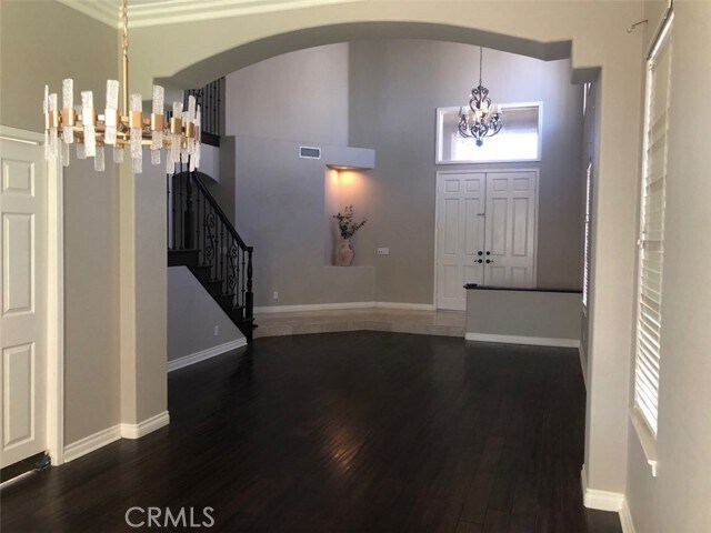Building Photo - 27452 Avanti Dr