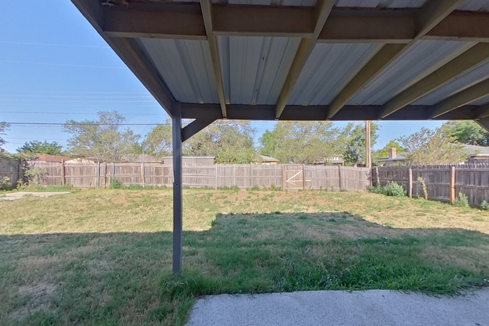 Building Photo - 3400 Teckla Blvd
