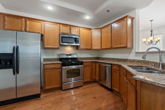 Building Photo - 7134 Huntley Creek Pl