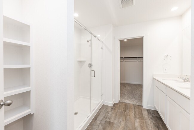 Building Photo - 1711 Porto Rosso Dr