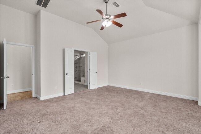 Building Photo - 3622 Pasteur Ln