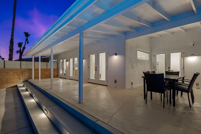 Building Photo - 38951 Bel Air Dr