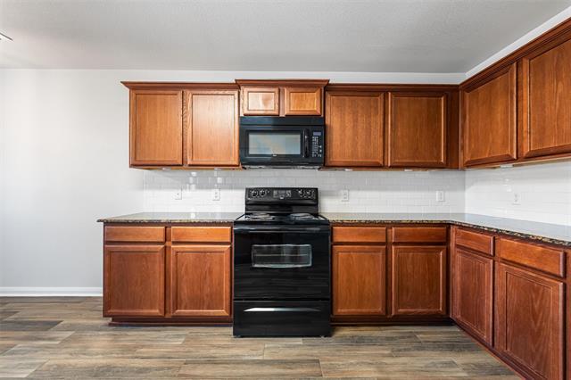 Building Photo - 188 Dodge City Trail