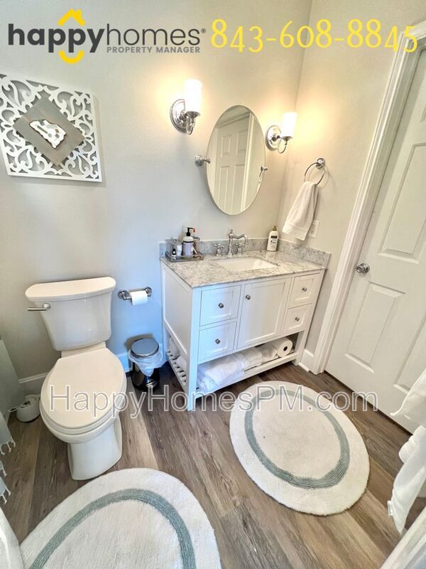 Building Photo - 1133 Rosewood Ln