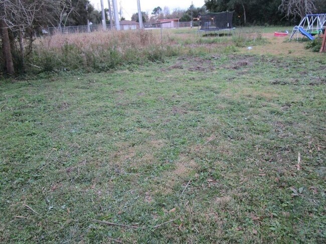 Building Photo - 616 Garrett St