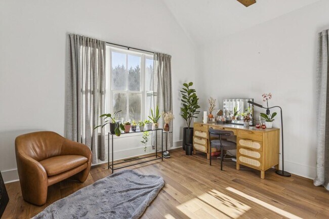 Building Photo - 3346 Kenyon Creek Dr NW