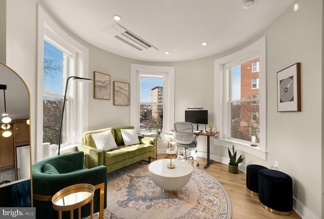 Building Photo - 1634 S Street NW Unit 5