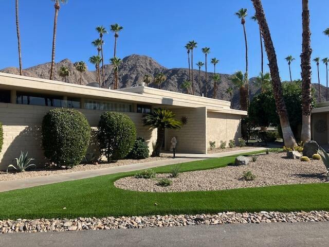Primary Photo - 76795 Lark Dr