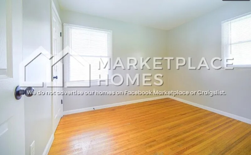 Building Photo - 312 Banff Cir