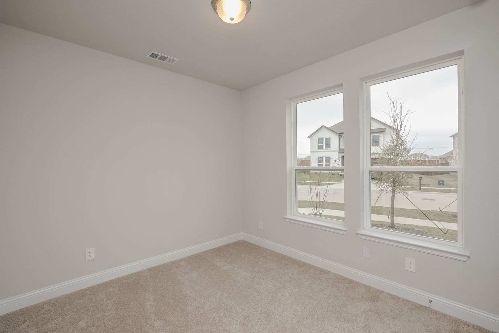 Building Photo - 9322 Middle Ground Place