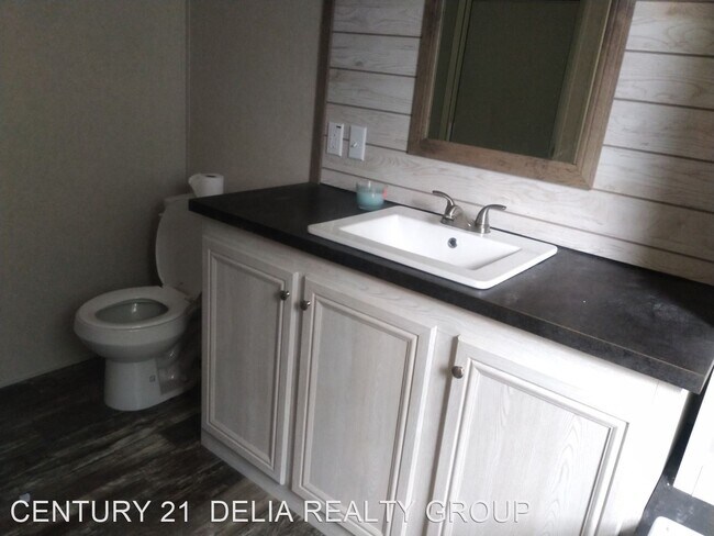 Building Photo - 3 br, 2 bath House - 1177 Rose Lee Lane